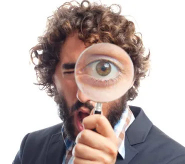 Illustration homme avec une loupe