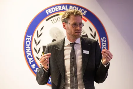 Matthijs Zuidberg du Nederlands Forensisch Instituut