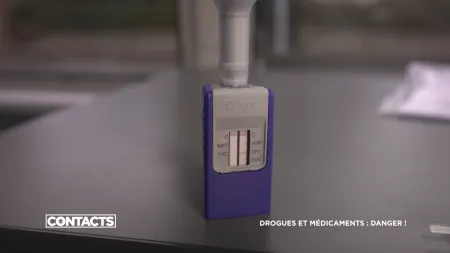 Contacts - Drogues et médicaments : Danger !