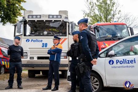 Plus de 300 policiers engagés dans la lutte contre les incendies dans les Hautes Fagnes