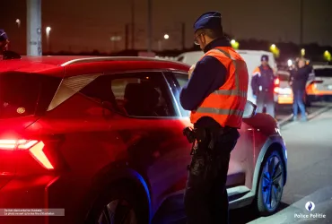 FIPA « Grandes Villes » à Bruxelles : 11 388 personnes et 641 véhicules contrôlés, 16 arrestations judiciaires et 64 500 euros saisis, le 29 octobre 2026 