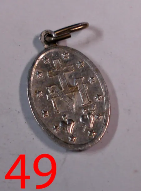 Pendentif / médaillon