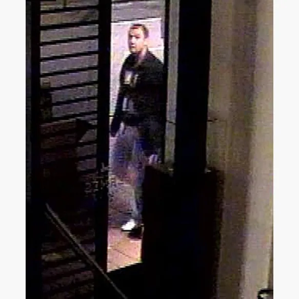 2 vols commis par le même auteur dans des commerces à Knokke-Heist